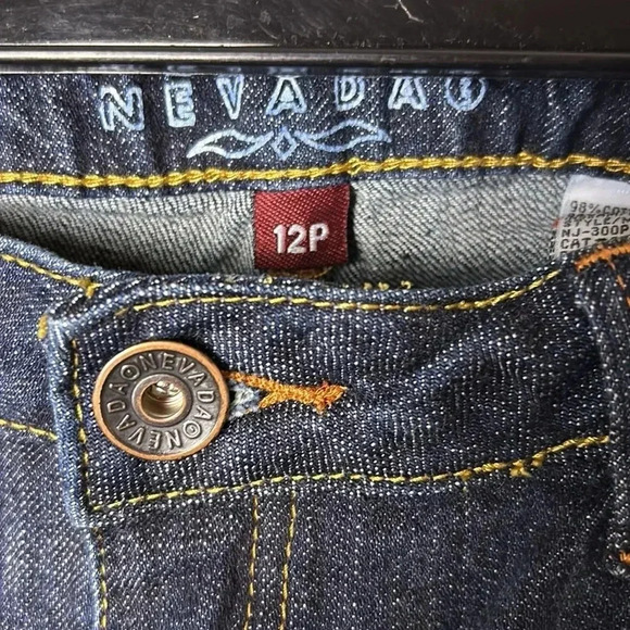 Nevada jeans ,women 12  petite. NWT,dark blue ,vintage ?,denim ,cottagecore. - Picture 2 of 13